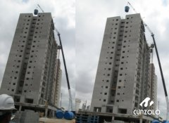 A Cunzolo realizou o içamento de uma caixa d´água, com peso de 300 kg. A movimentação ocorreu em um raio operacional de 28 metros, a uma altura de 64 metros.Os equipamentos utilizados para essa operação foram os guindastes: Rodoviário Tadano ATF 110G-5 e o Guindaste Articulado Hiab 377/2 para montagem do Jib do ATF 110G-5.O trabalho consistia em içar a caixa d´agua para o topo do edifício. Não houve nenhuma dificuldade para o içamento da peça.A operação ocorreu de forma segura e tranquila. Parabéns aos profissionais envolvidos nessa ação.