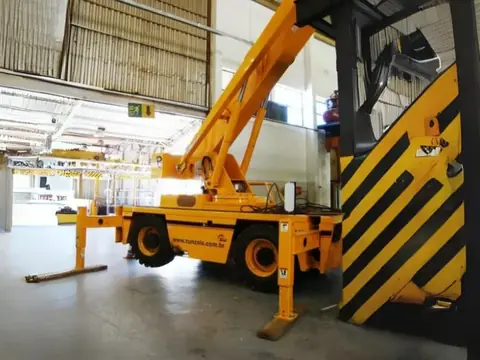 Guindaste industrial Broderson IC-250