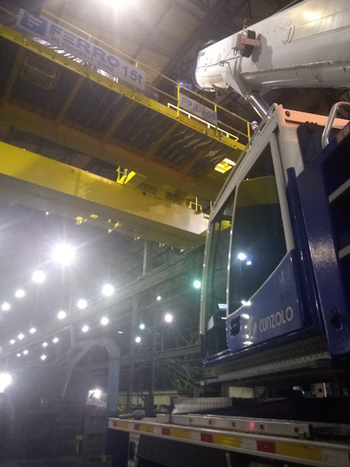 Montagem de ponte rolante com guindaste: sequência e espaço disponível
