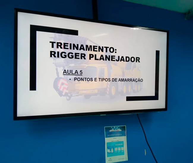 Operador, sinaleiro e rigger: funções na movimentação de cargas
