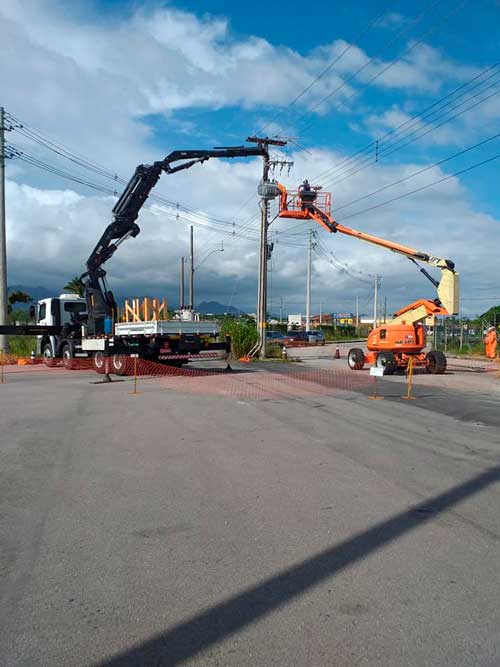 Troca de transformador: içamento, segurança elétrica e posicionamento