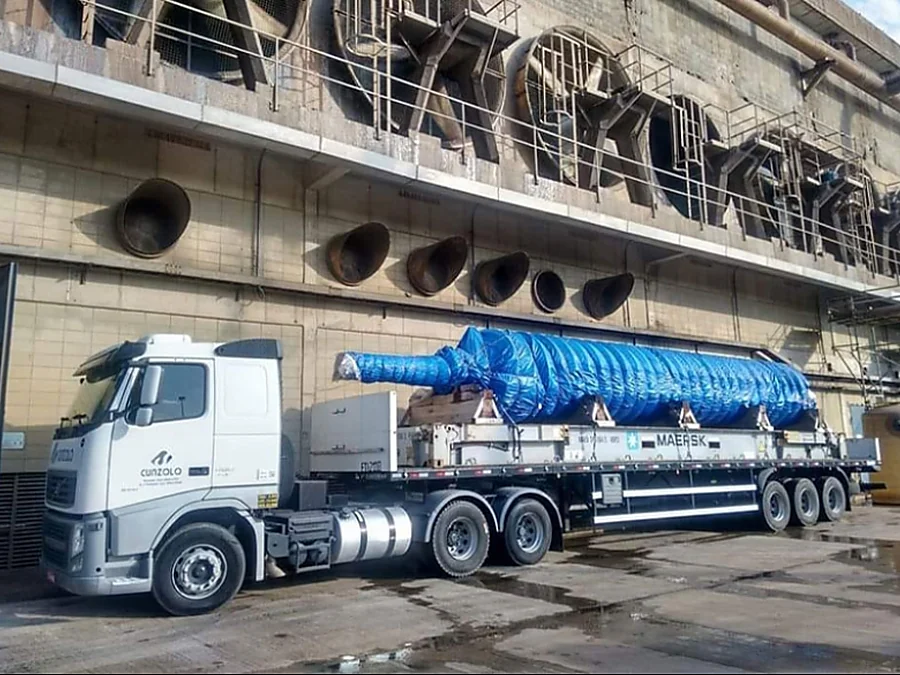 Transporte pesado de carga especial